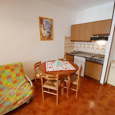 דירה Solarium-3 By Interhome ביביונה