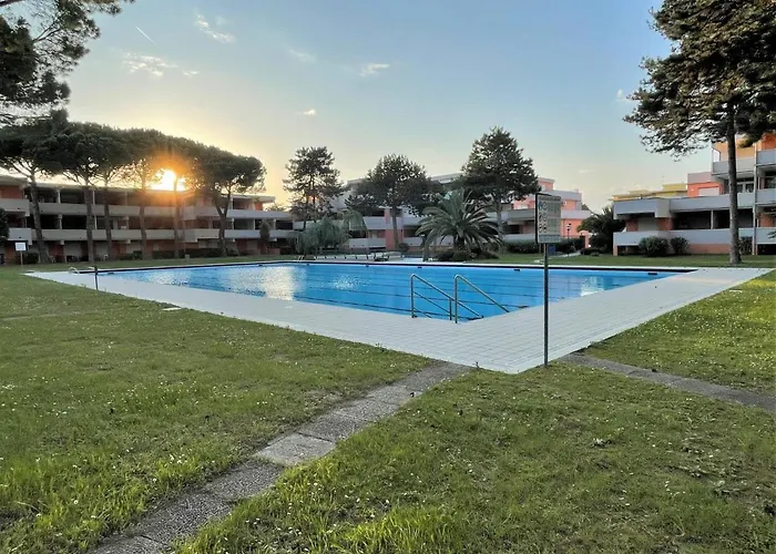 Solarium-3 By Interhome *